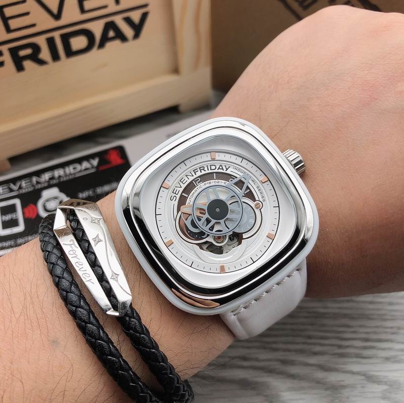 Seven Friday 47mm 090445